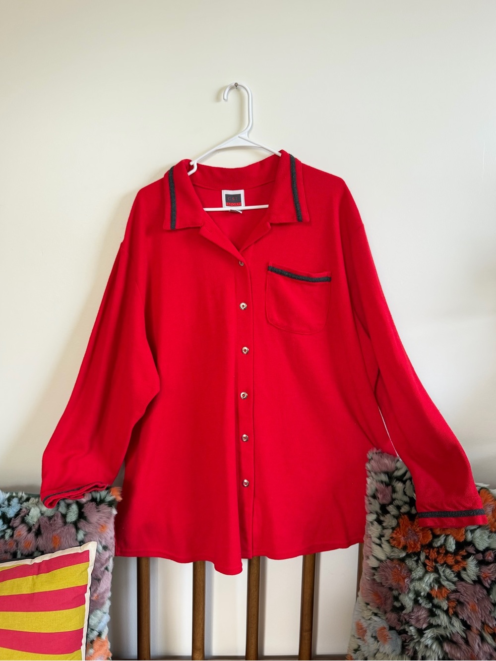 VINTAGE CST METAL BUTTON DOWN COLLARED SWEATER